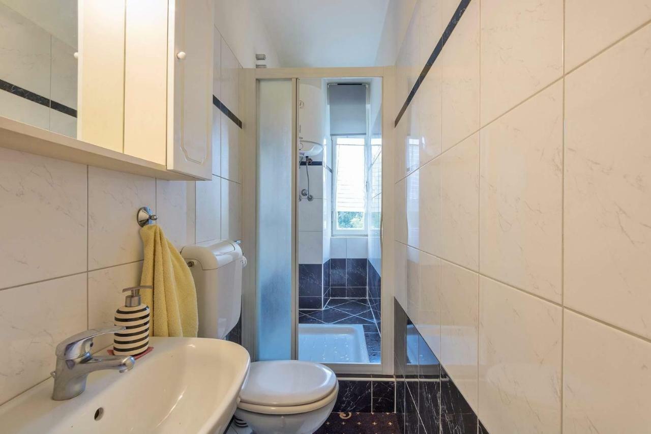 Apartment Nicol Пула Екстер'єр фото