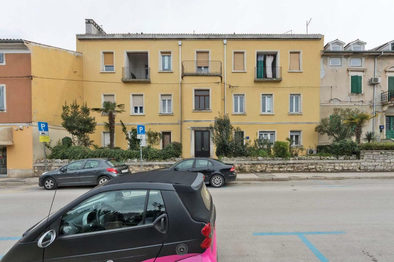 Apartment Nicol Пула Екстер'єр фото